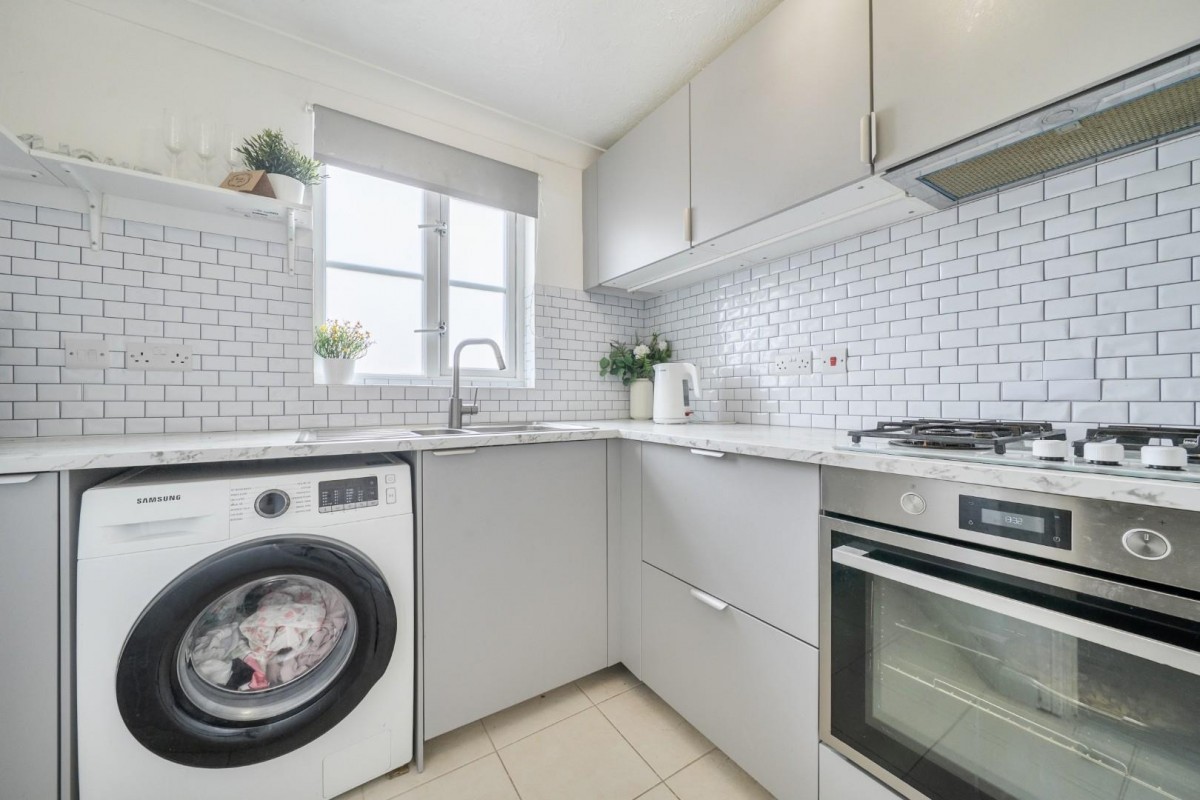 Sunningdale Close, London