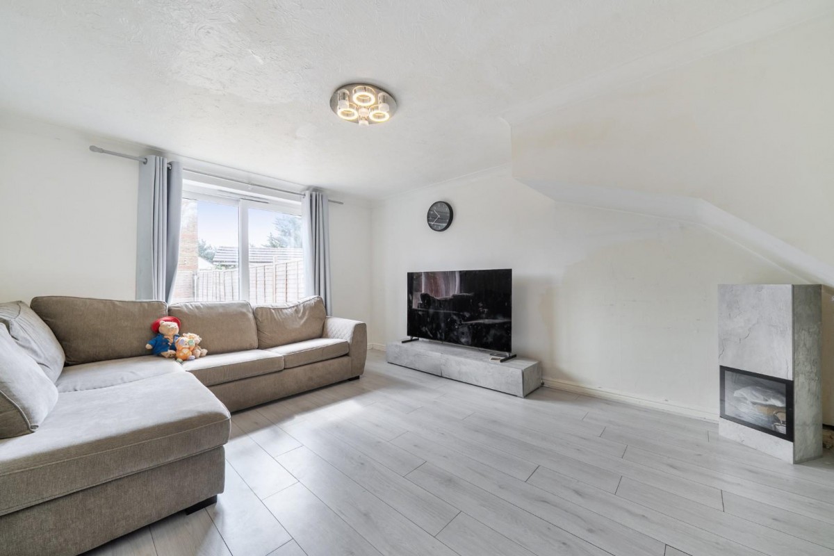 Sunningdale Close, London