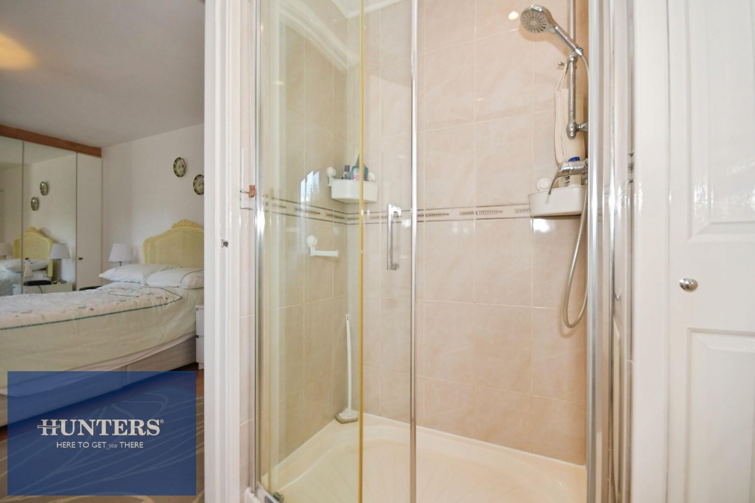 3 bedroom Bungalow for sale in Renishaw Road, Mastin Moor, Chesterfield, S43 3DW