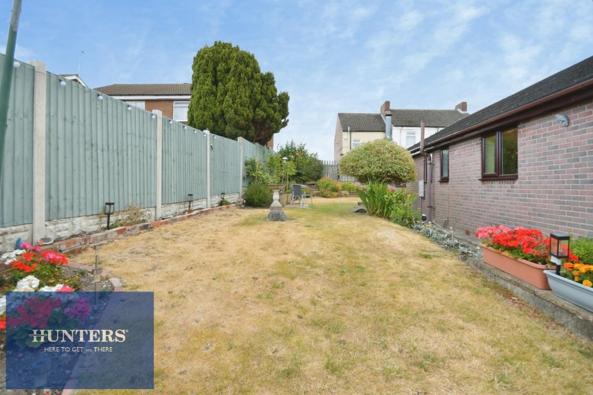 Renishaw Road, Mastin Moor, Chesterfield, S43 3DW