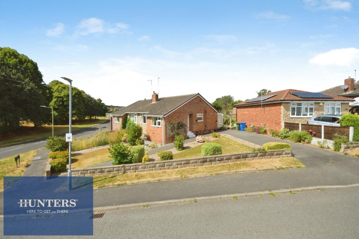Lindale Road, Dunston, Chesterfield, S41 8JH