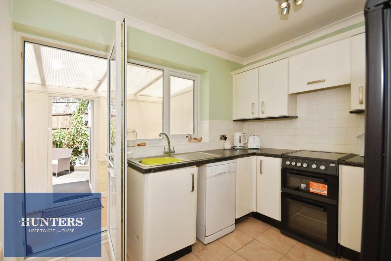 2 bedroom Bungalow for sale in Lindale Road, Dunston, Chesterfield, S41 8JH