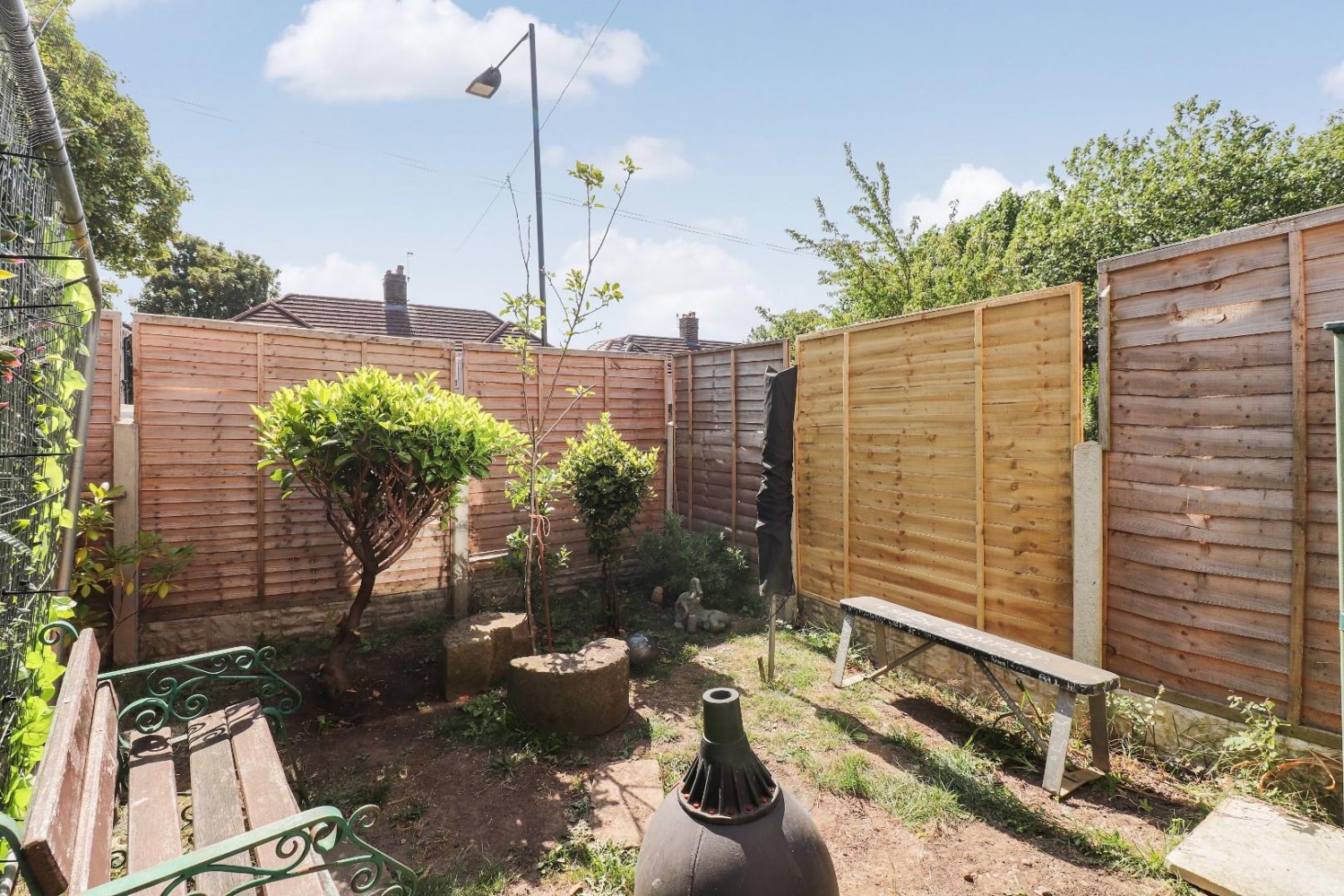 1 bedroom Flat for sale in Wisewood Avenue, Wisewood, Sheffield