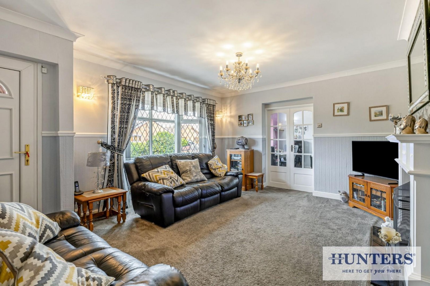 5 bedroom Bungalow for sale in Oakdene, Mill Lane, Camblesforth, Selby, YO8 8HW