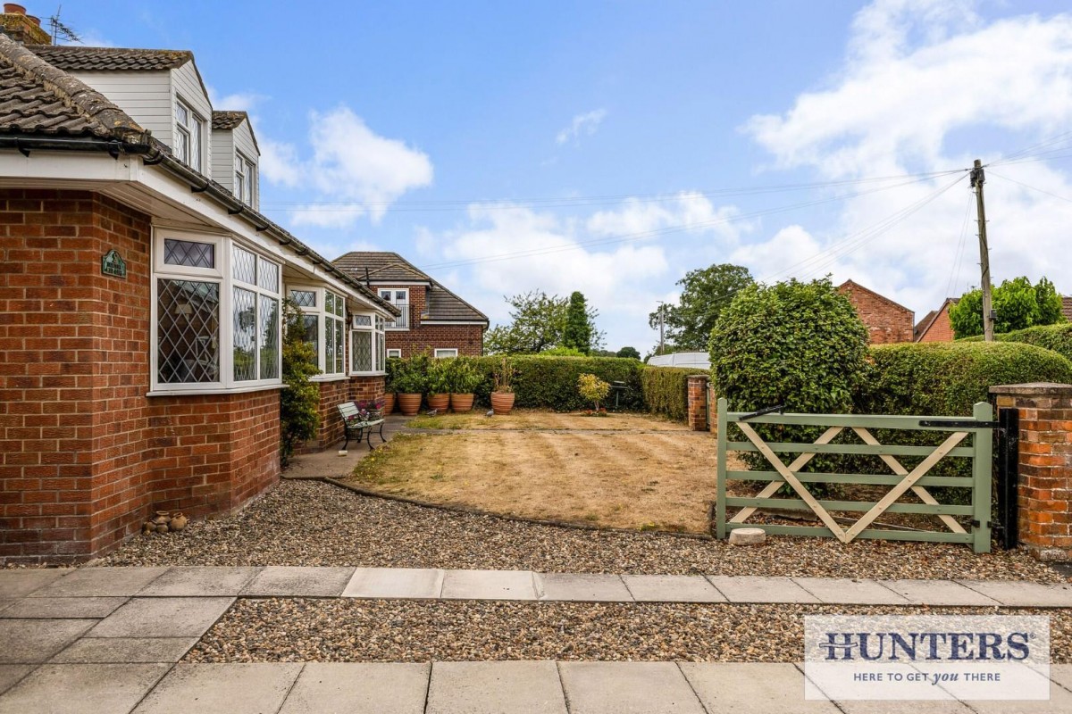 Oakdene, Mill Lane, Camblesforth, Selby, YO8 8HW
