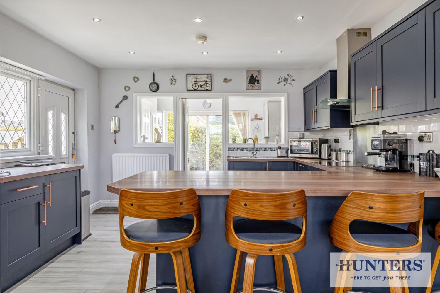 5 bedroom Bungalow for sale in Oakdene, Mill Lane, Camblesforth, Selby, YO8 8HW