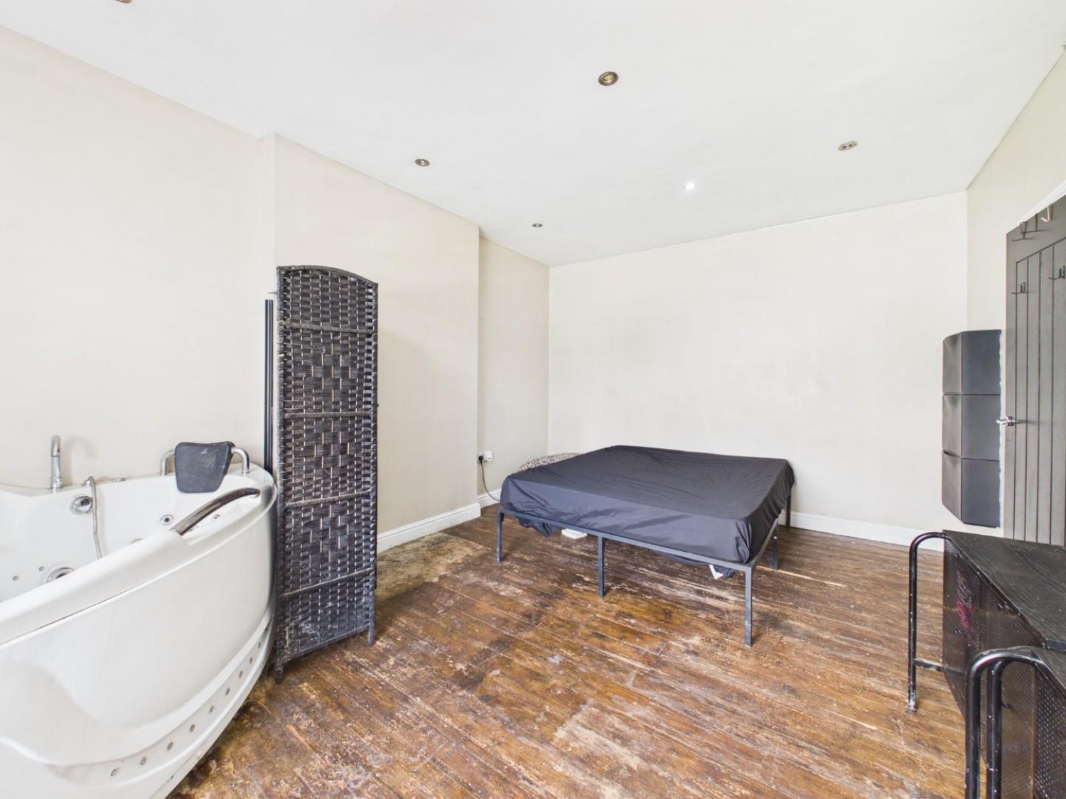 3 bedroom House for sale in Lyndon Terrace, Bingley