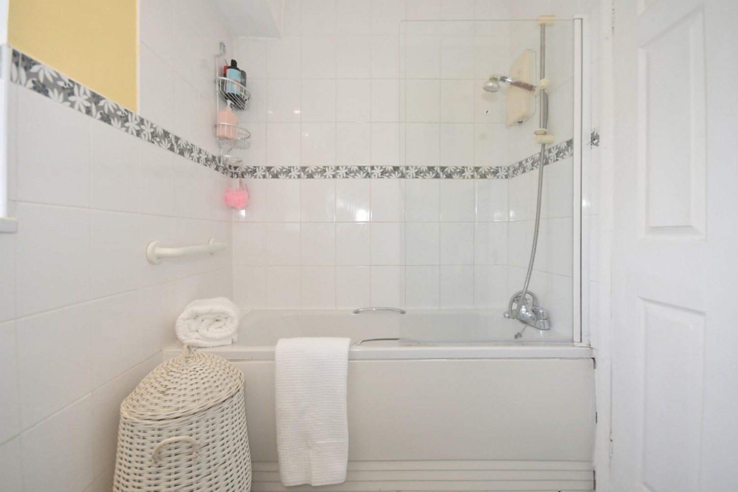 4 bedroom House for sale in Queen Victoria Road, New Tupton, Chesterfield