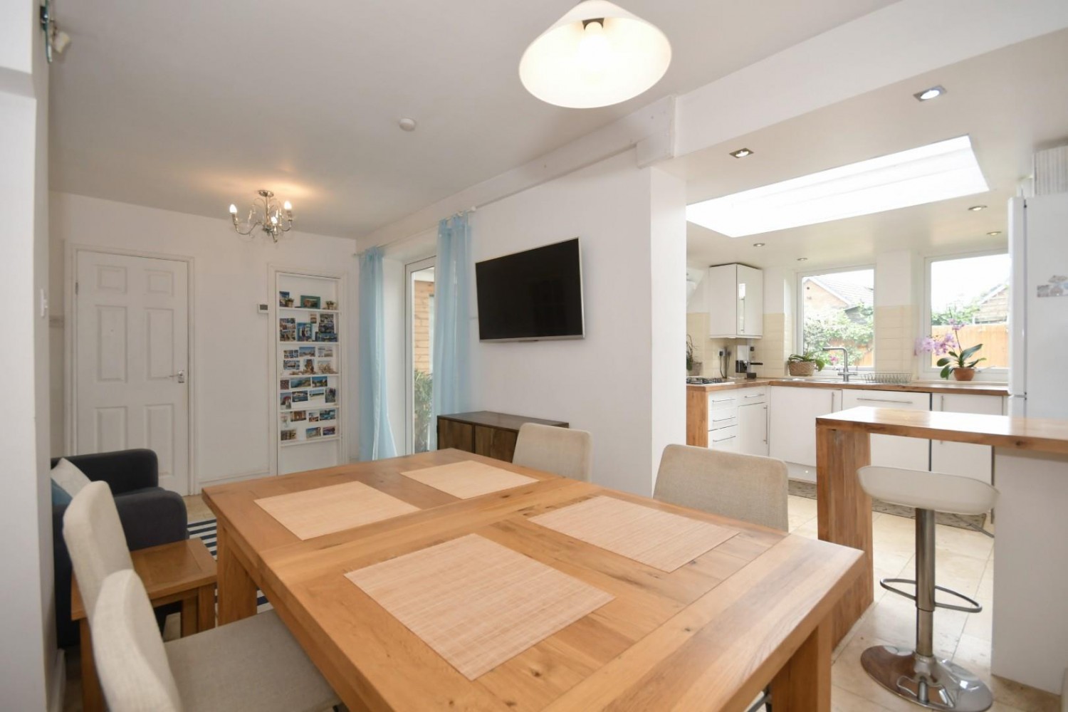 4 bedroom House for sale in Queen Victoria Road, New Tupton, Chesterfield