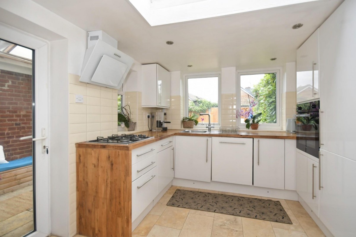 Queen Victoria Road, New Tupton, Chesterfield
