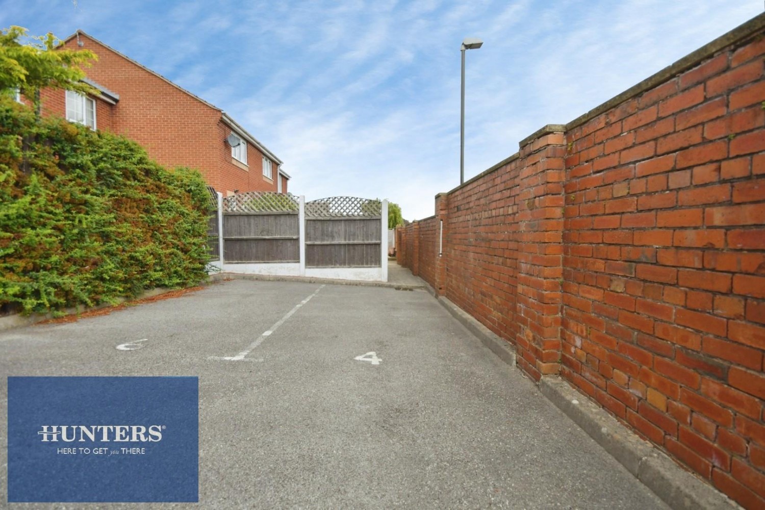 2 bedroom House for sale in Baycliff Drive, Brampton, Chesterfield, S40 1YQ