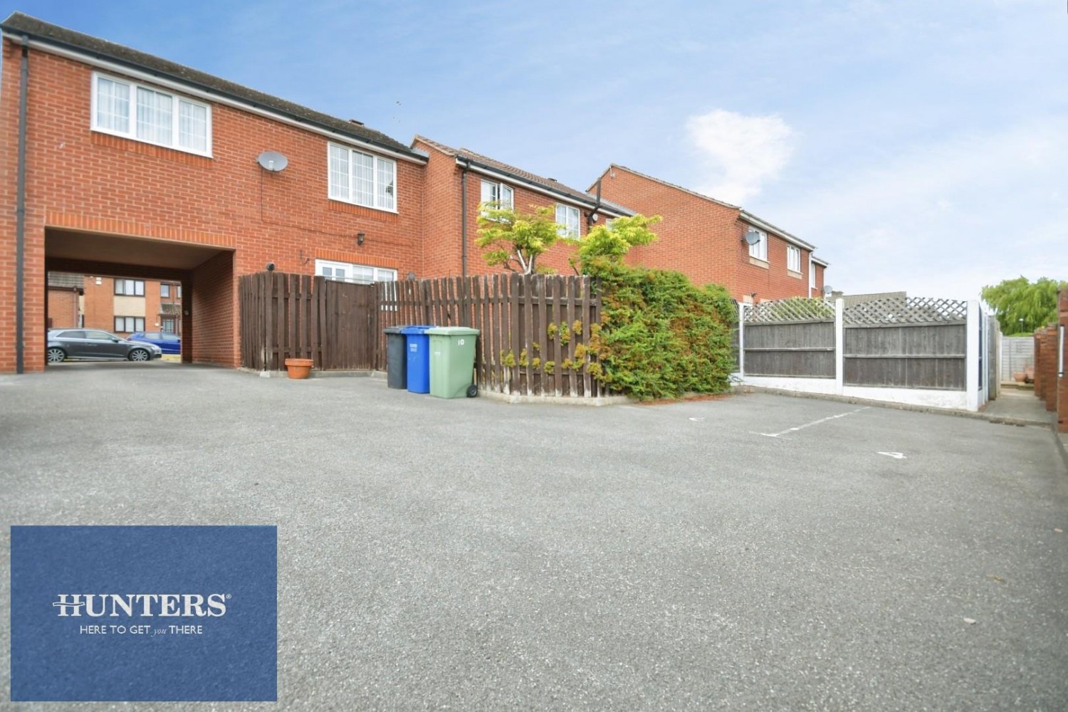 2 bedroom House for sale in Baycliff Drive, Brampton, Chesterfield, S40 1YQ