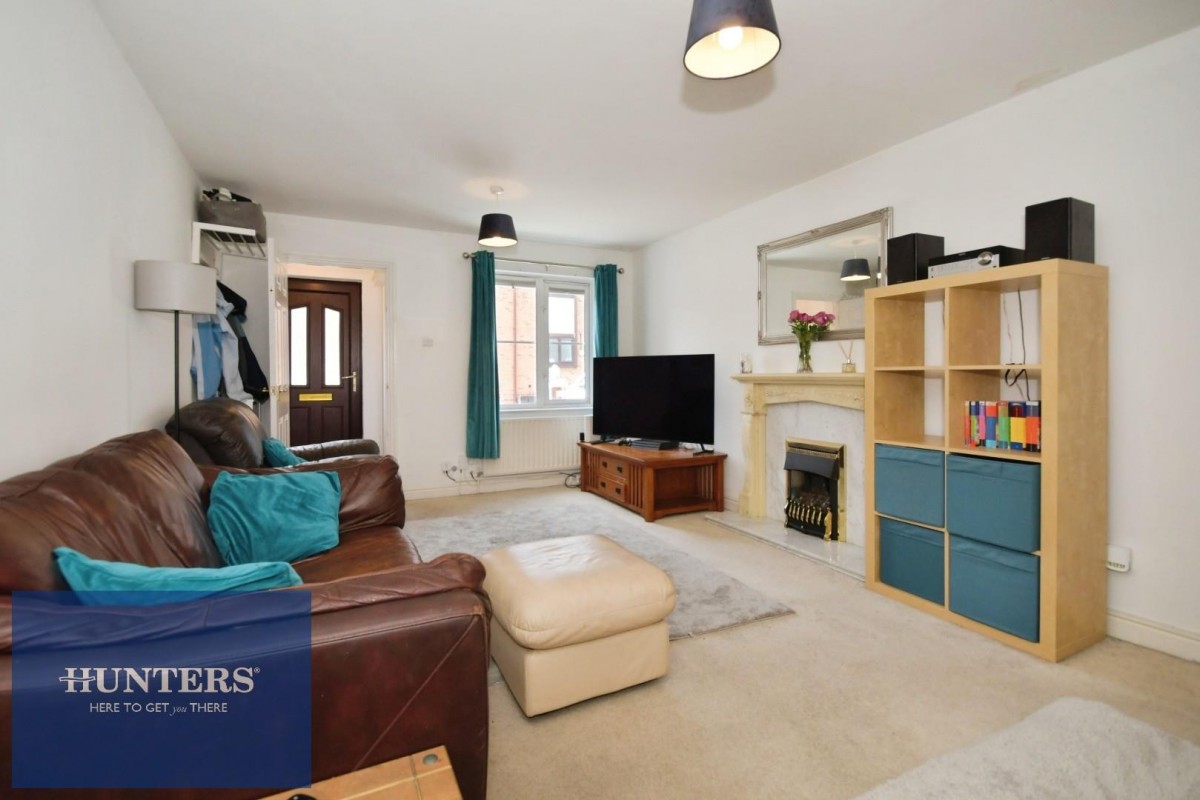 Baycliff Drive, Brampton, Chesterfield, S40 1YQ
