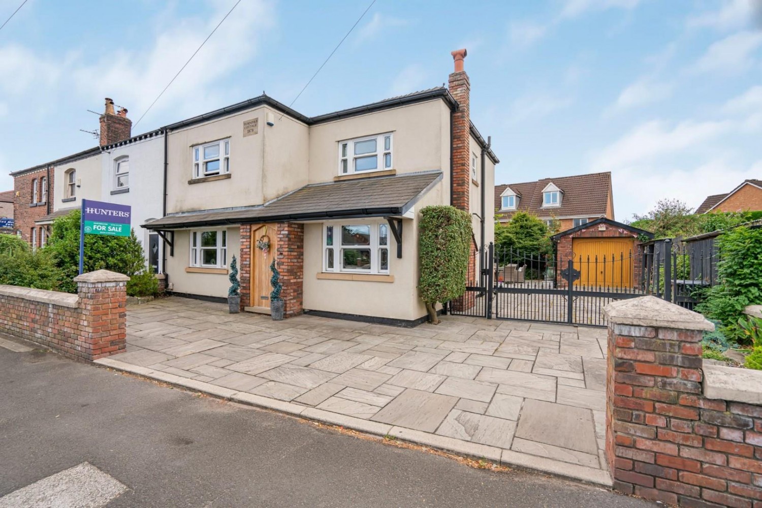 4 bedroom House for sale in Newton road
