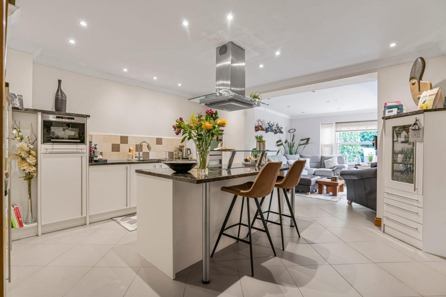 4 bedroom House for sale in Newton road