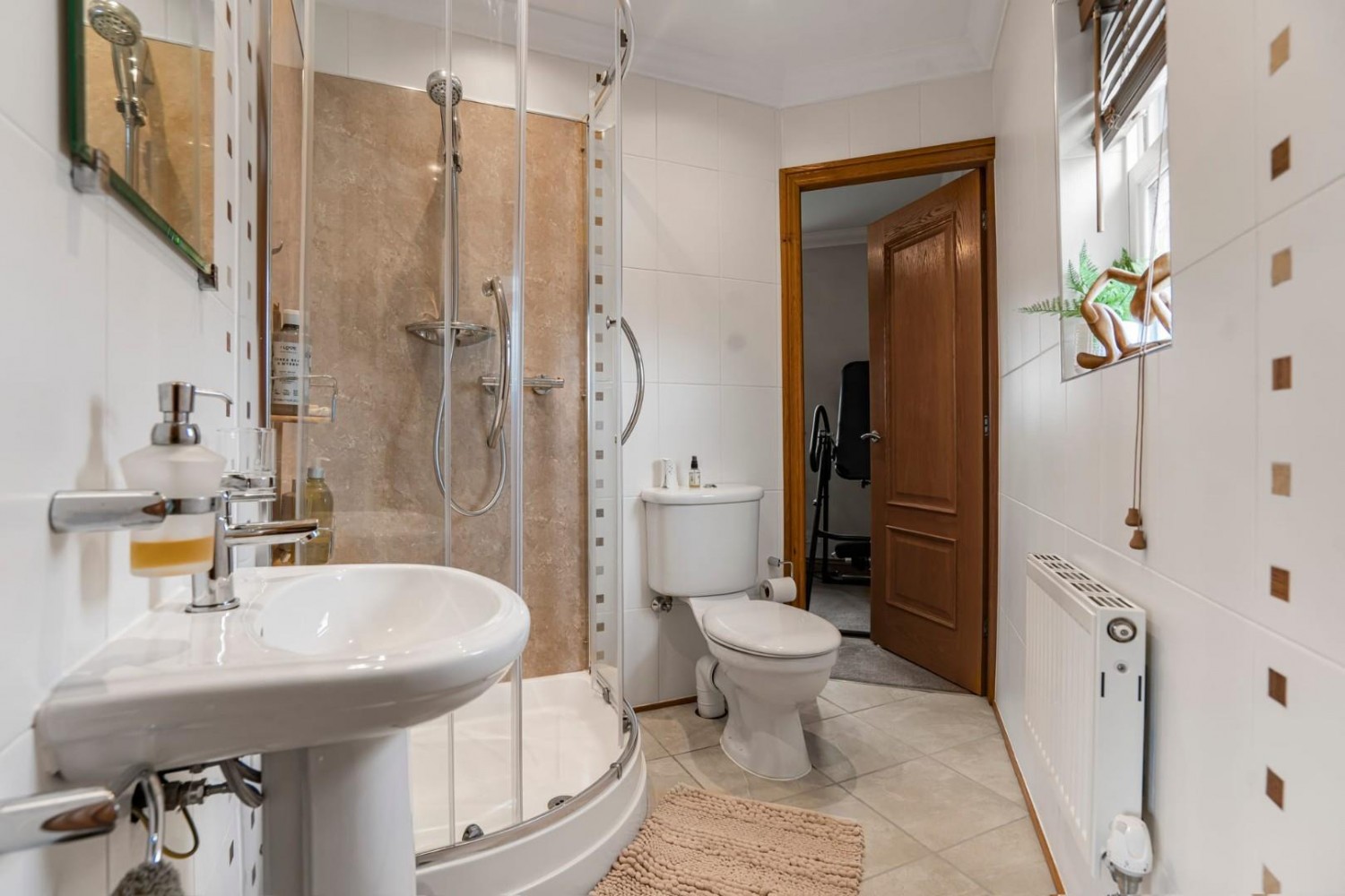 4 bedroom House for sale in Newton road