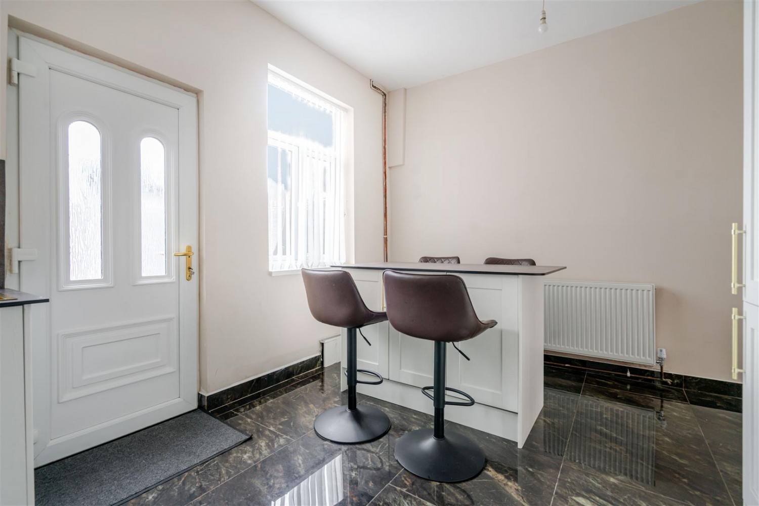 3 bedroom House for sale in Isherwood St, Leigh