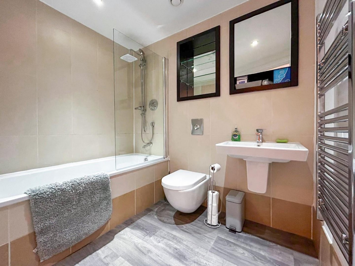 1 bedroom Flat for sale in Clarence House, The Boulevard, Leeds