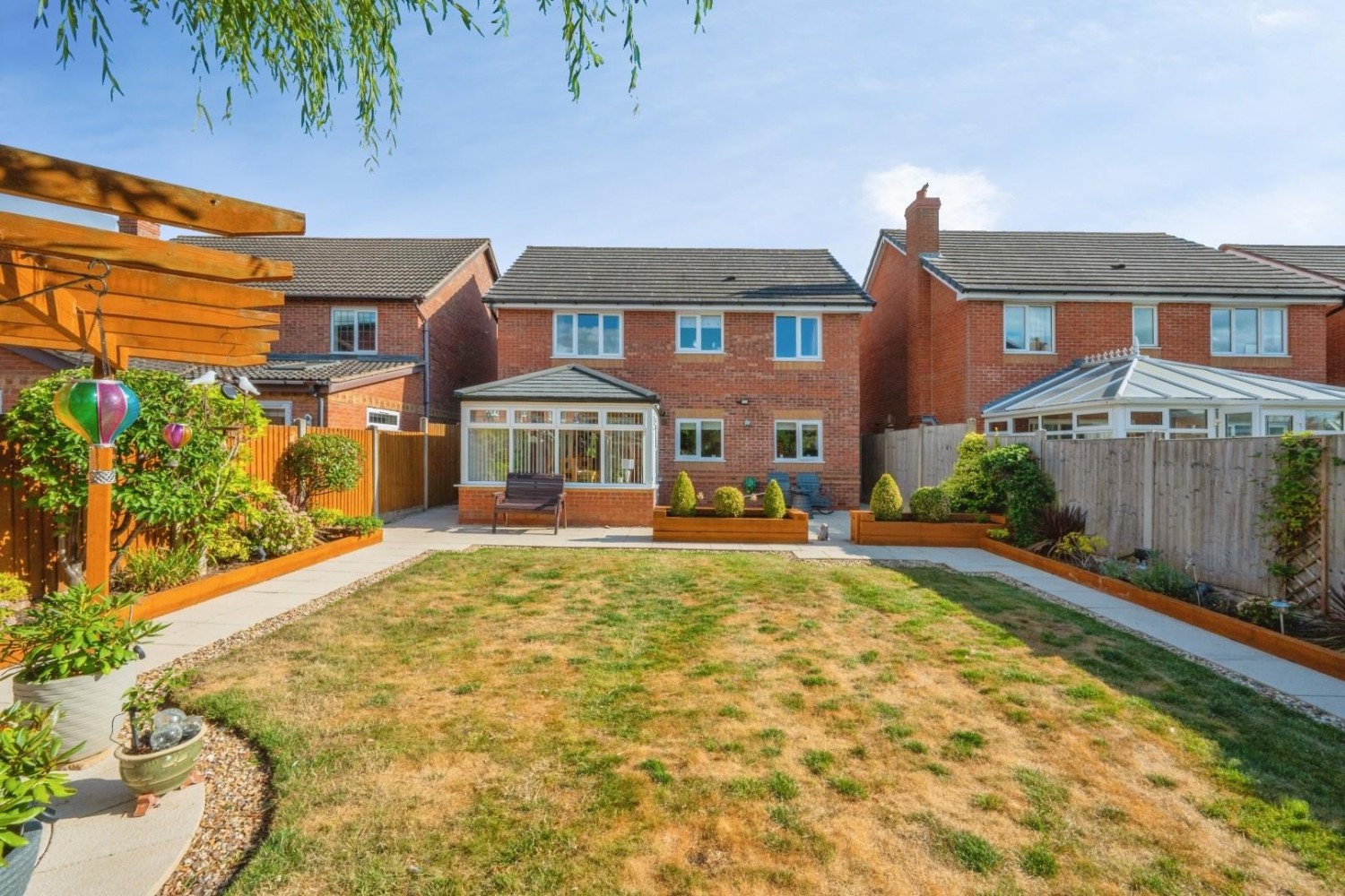 4 bedroom House for sale in Talland Avenue, Amington, Tamworth