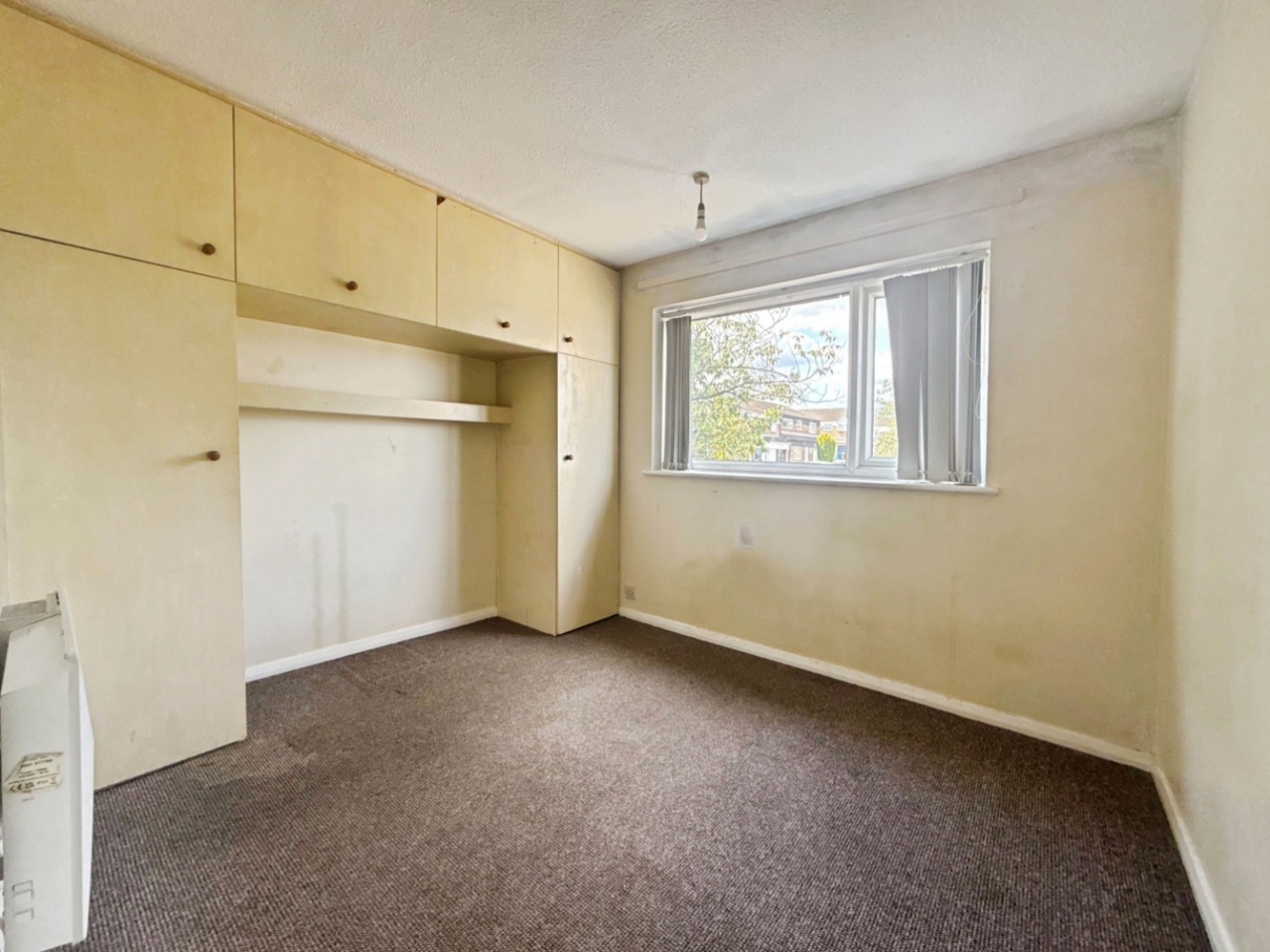 2 bedroom Flat for sale in Pine Croft, Chapeltown, Sheffield