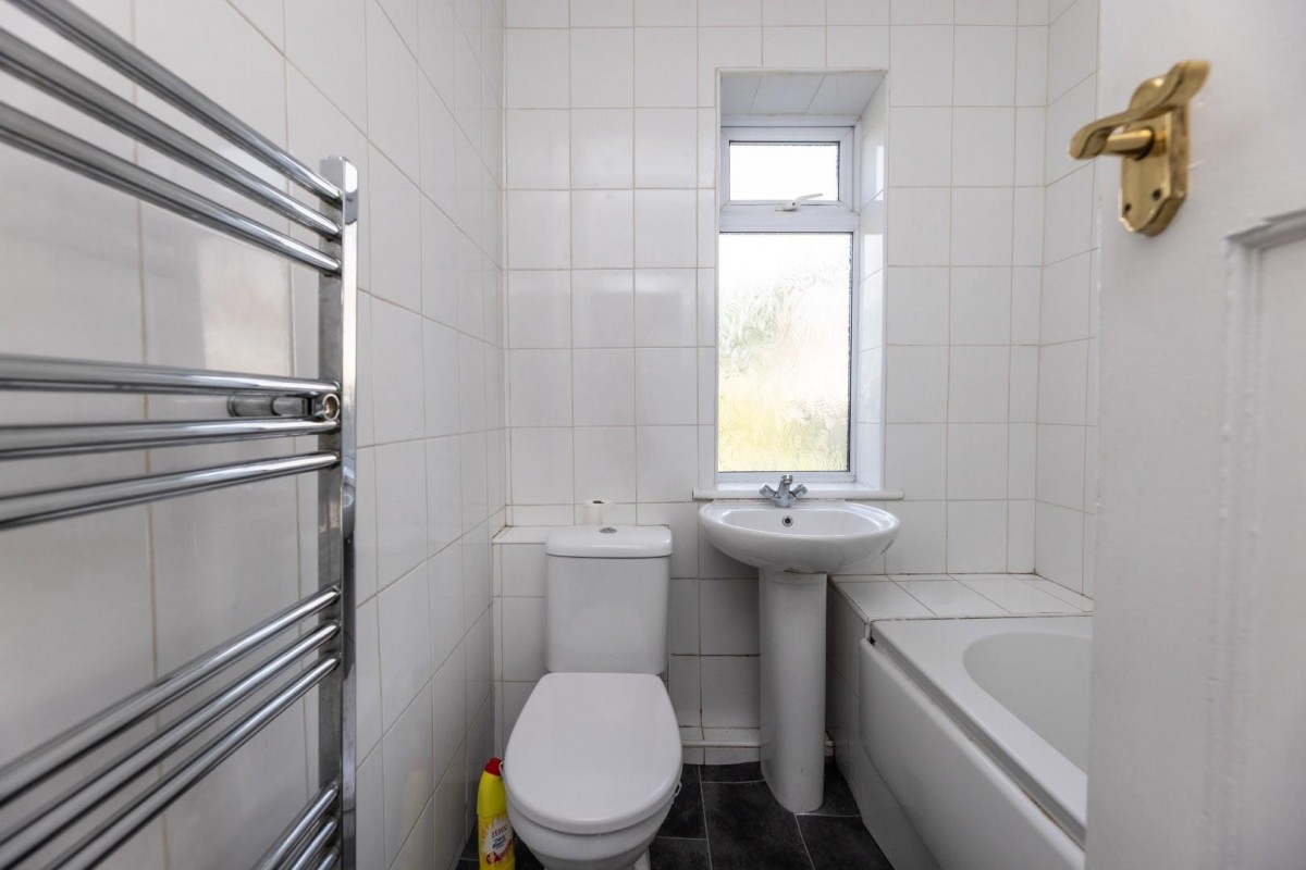 Pontefract Road, Ferrybridge, Knottingley
