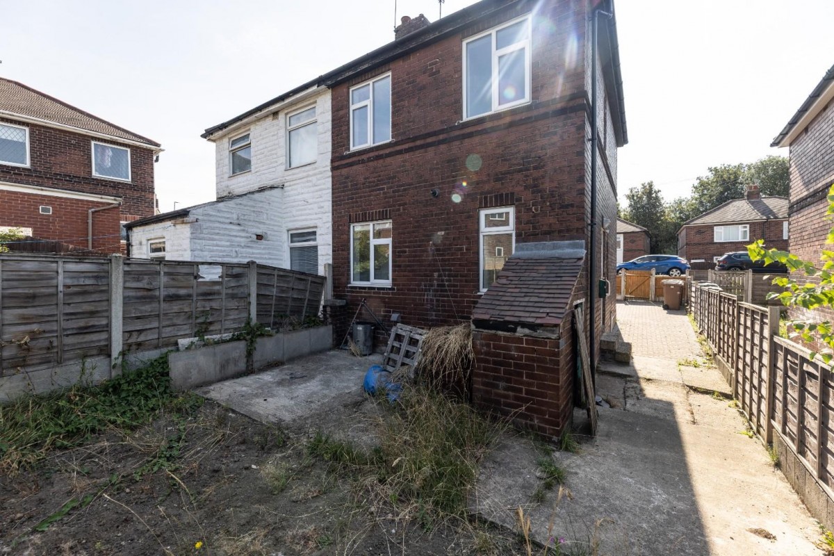 Pontefract Road, Ferrybridge, Knottingley