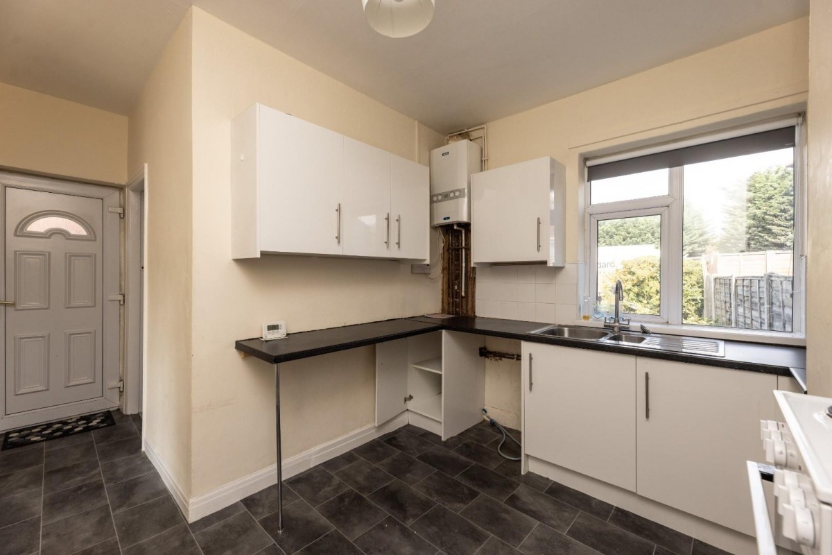 Pontefract Road, Ferrybridge, Knottingley