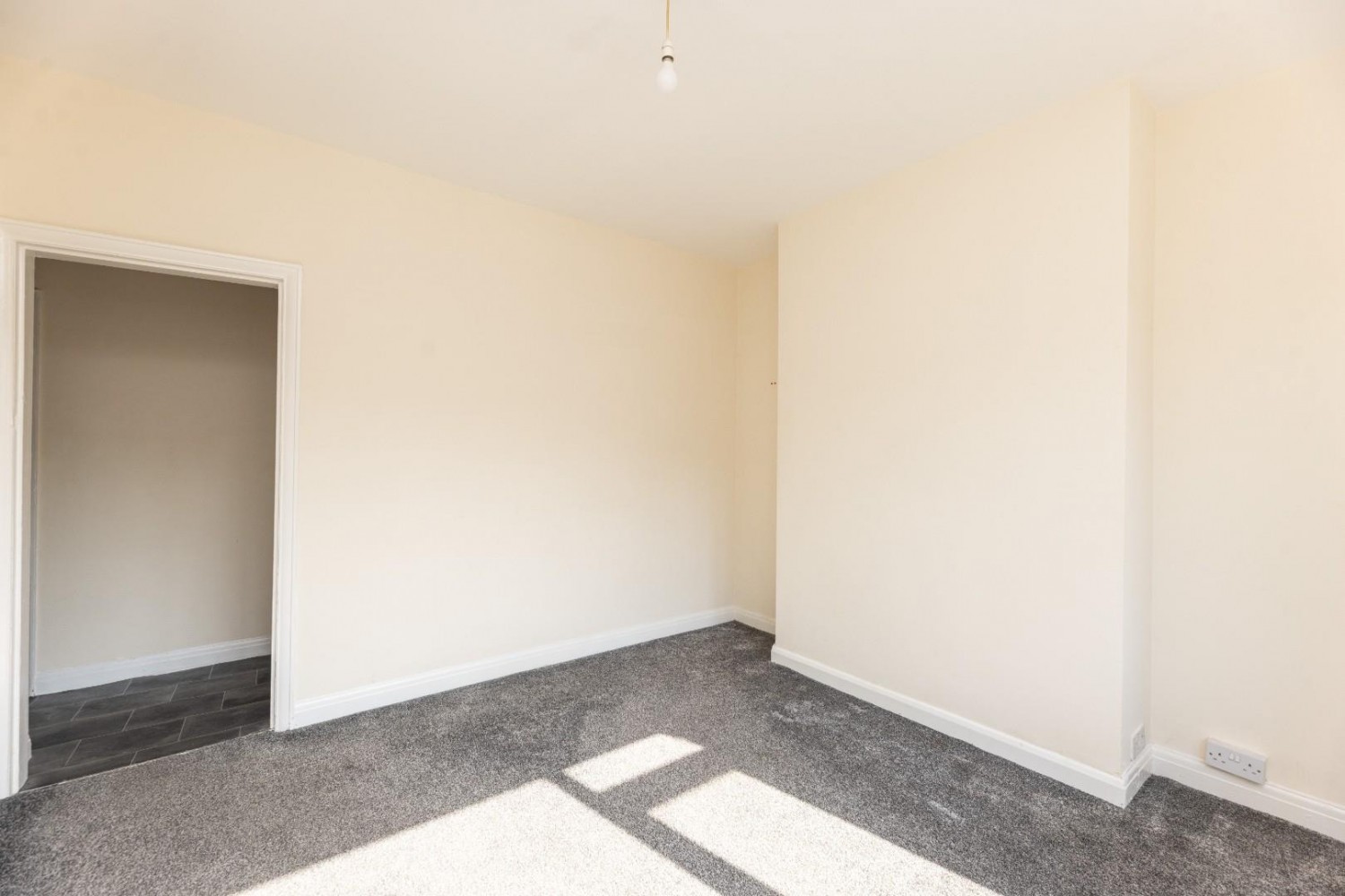 3 bedroom House for sale in Pontefract Road, Ferrybridge, Knottingley