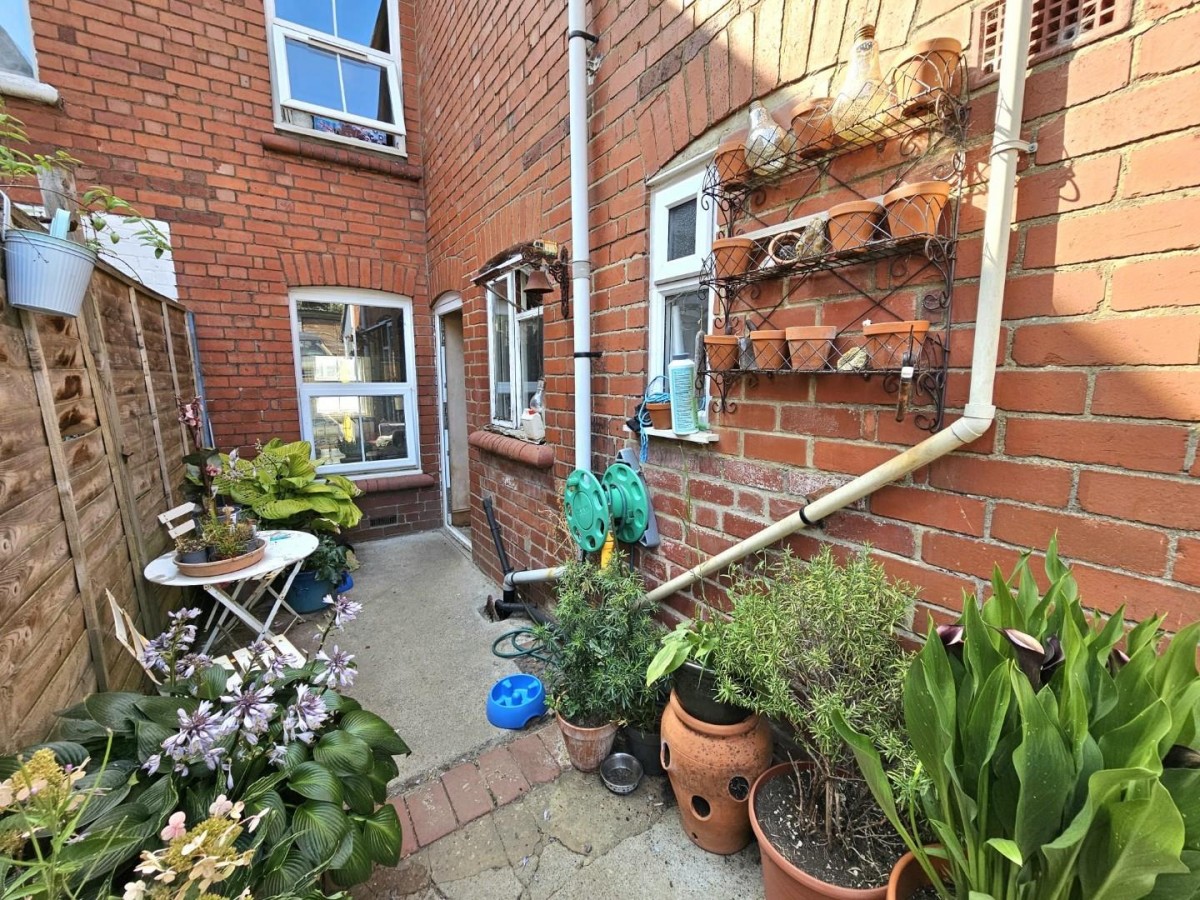 Rosebery Road, Dursley