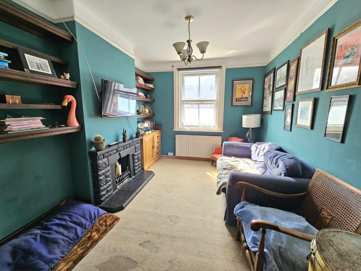 Rosebery Road, Dursley