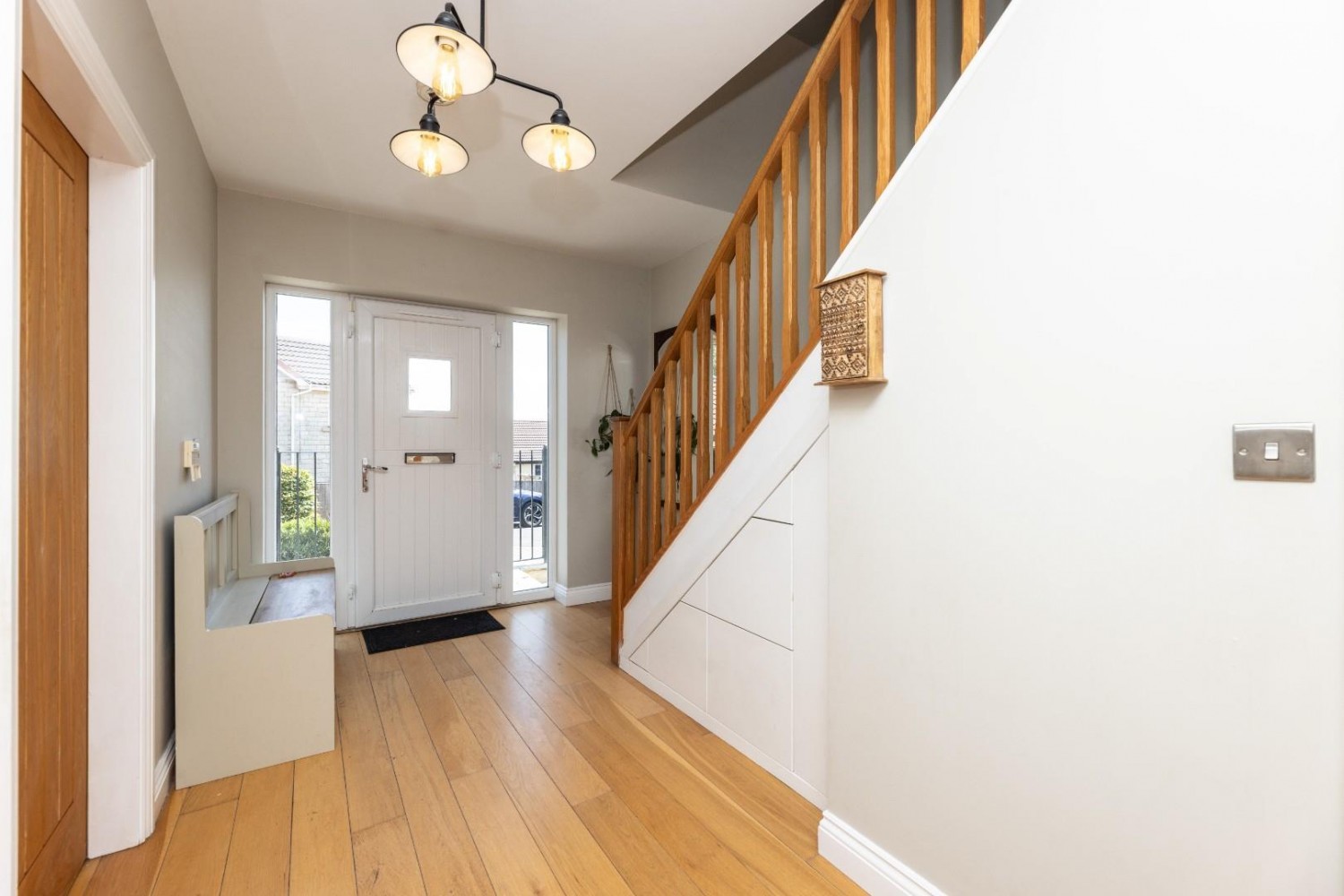 4 bedroom House for sale in 2, Roberts Close, Fairburn, Knottingley, North Yor