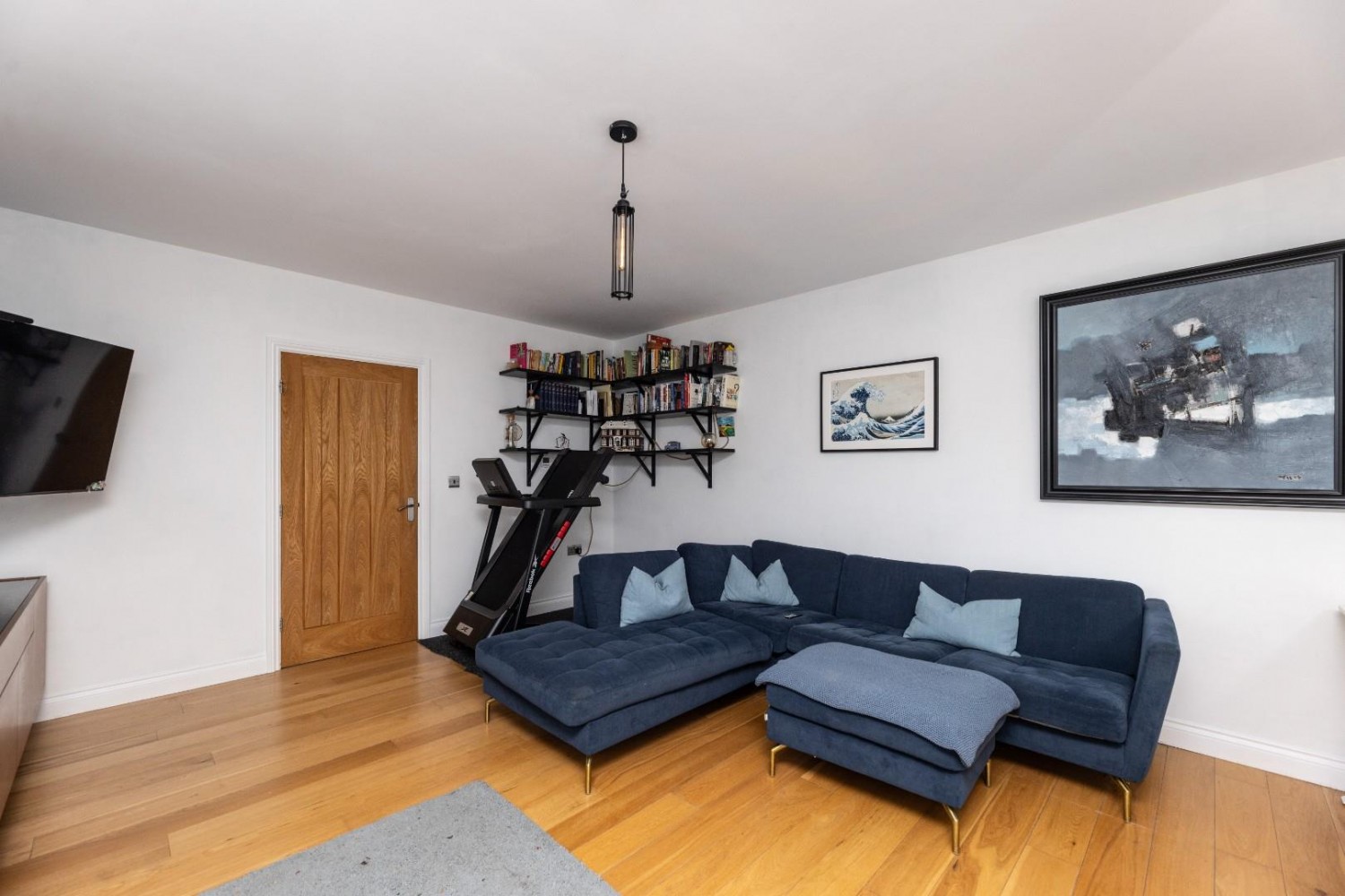 4 bedroom House for sale in 2, Roberts Close, Fairburn, Knottingley, North Yor