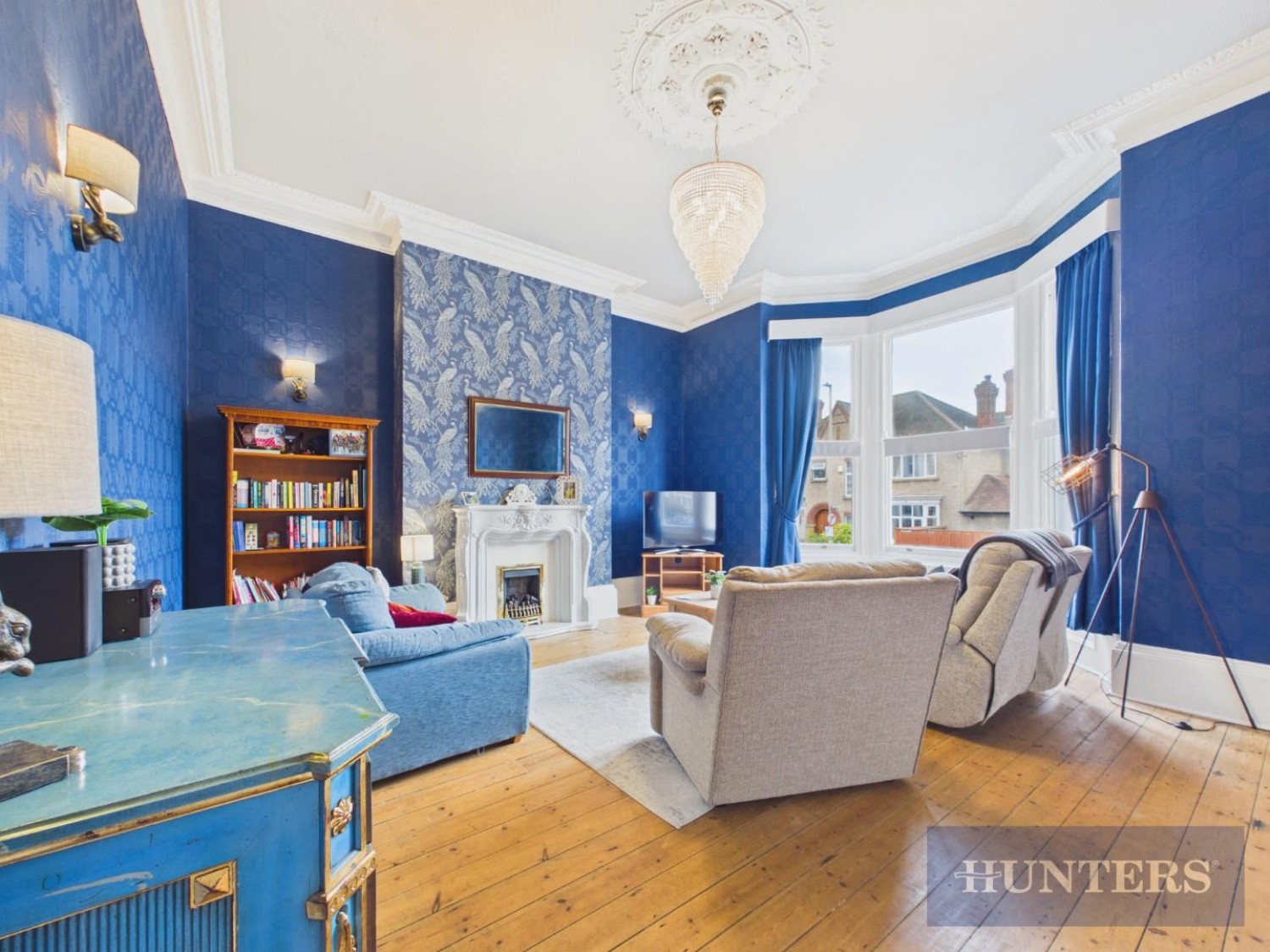 6 bedroom House for sale in West Street, Scarborough
