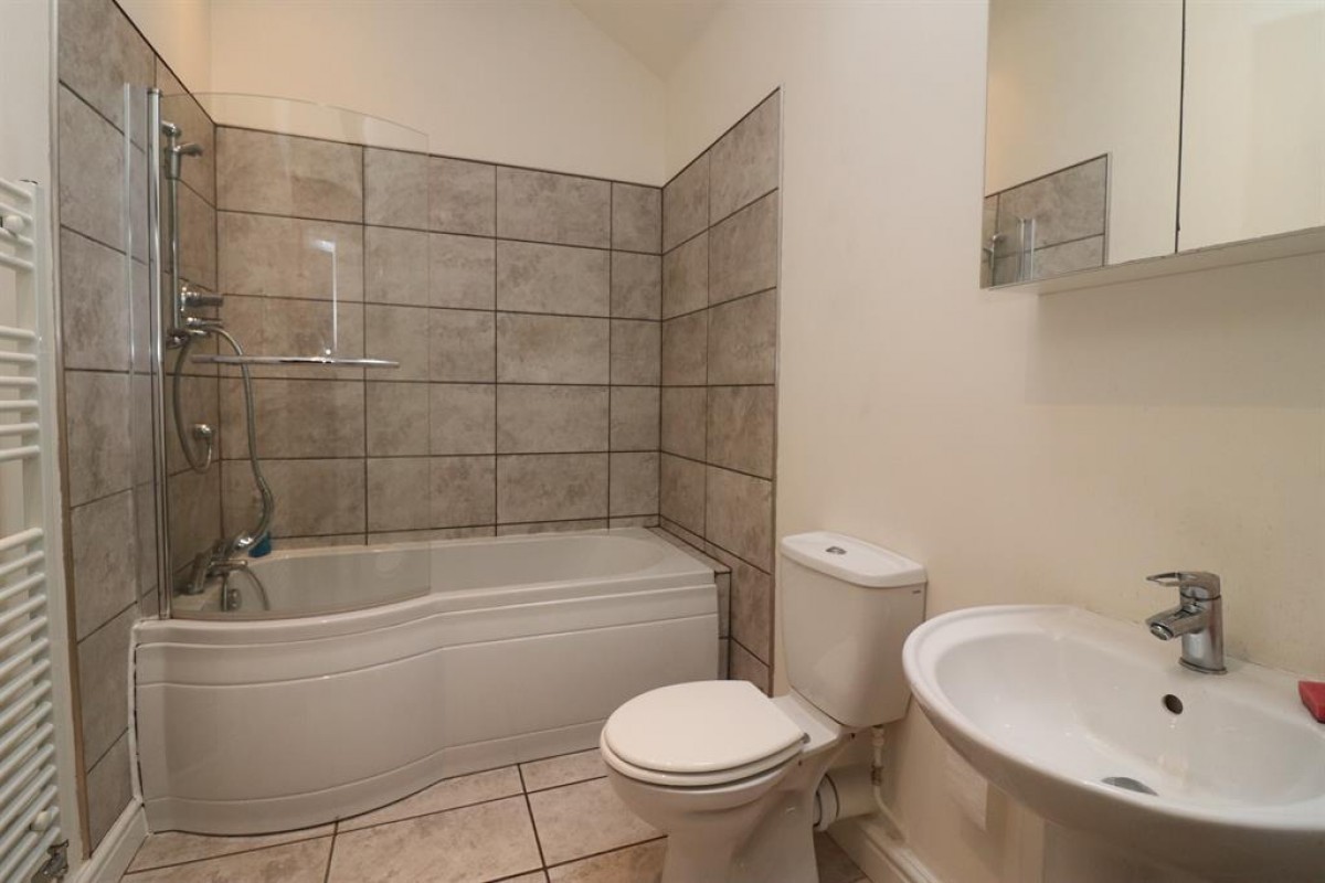 Longsight Road, Clayton Le Dale, Blackburn, BB1 9EX