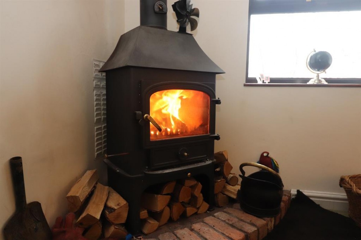 Longsight Road, Clayton Le Dale, Blackburn, BB1 9EX