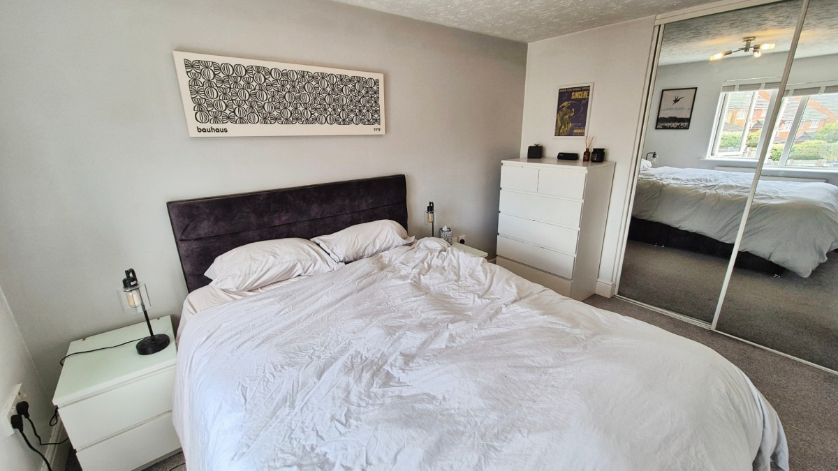 Moorhen Close, Brownhills, Walsall, WS8 6EE