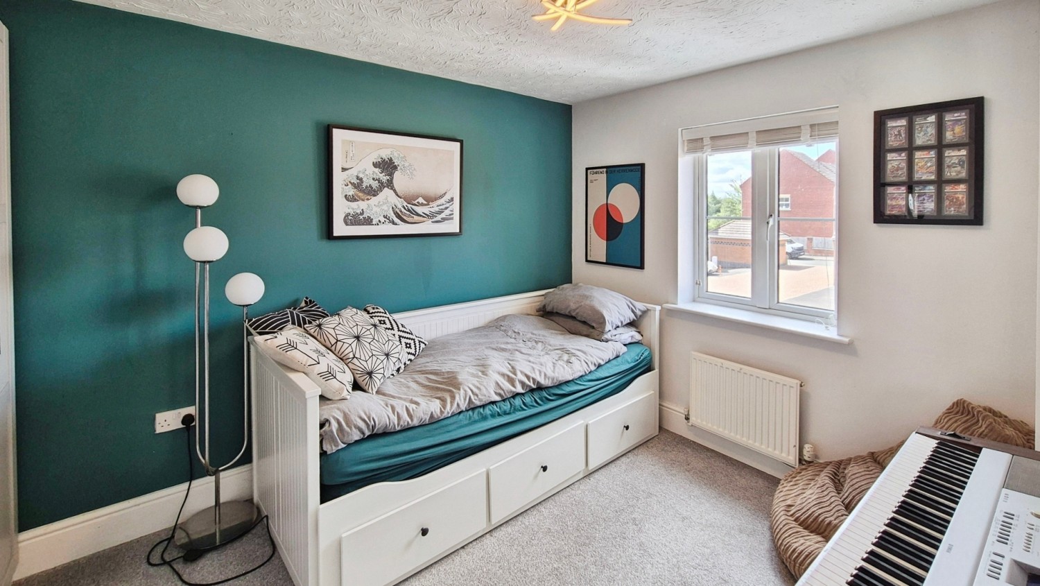 3 bedroom House for sale in Moorhen Close, Brownhills, Walsall, WS8 6EE