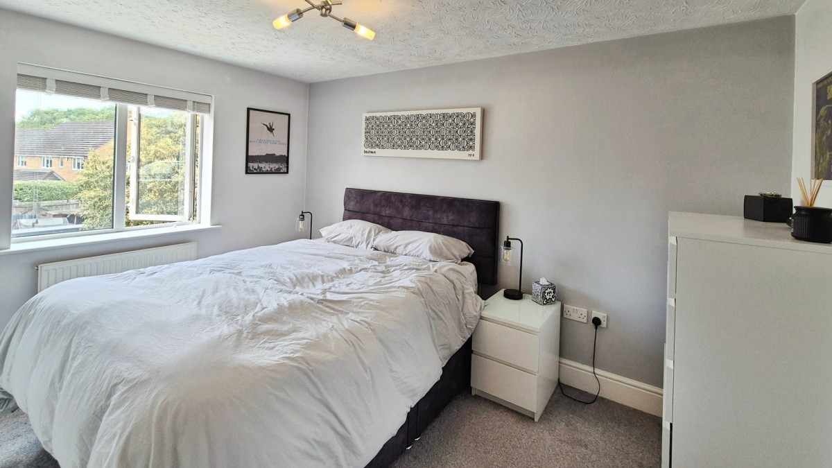 Moorhen Close, Brownhills, Walsall, WS8 6EE
