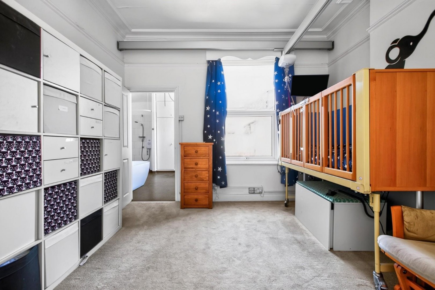 6 bedroom House for sale in Watson Road, Sheffield