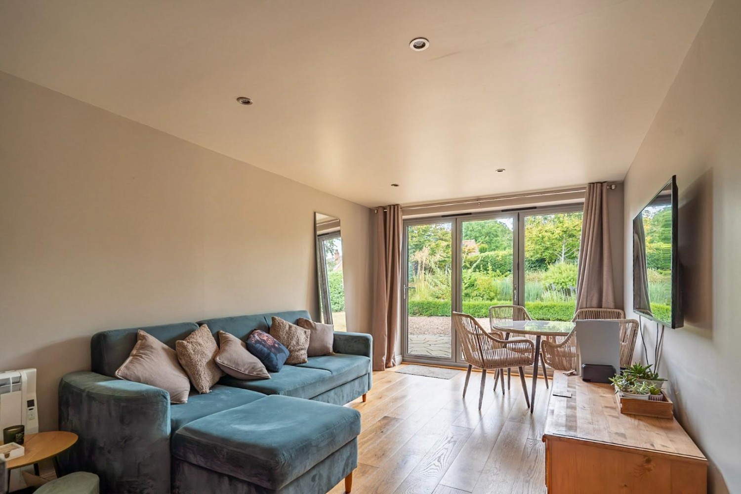 5 bedroom House for sale in The Nookin, Husthwaite, York