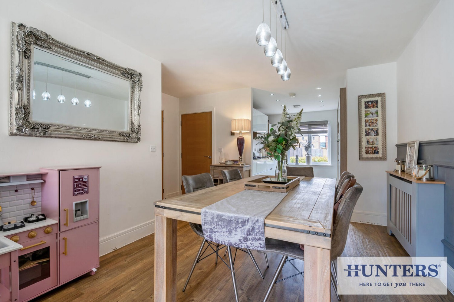 4 bedroom House for sale in West Wood Close, Apperley Bridge, Bradford