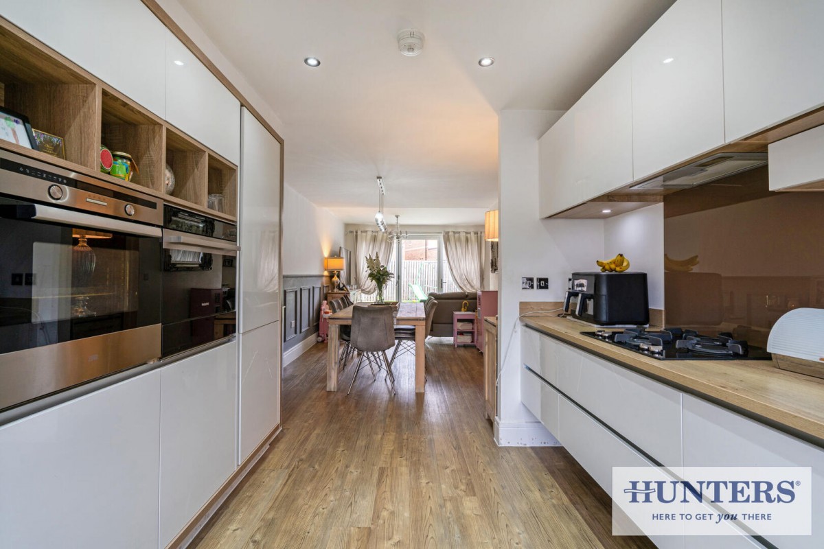 West Wood Close, Apperley Bridge, Bradford