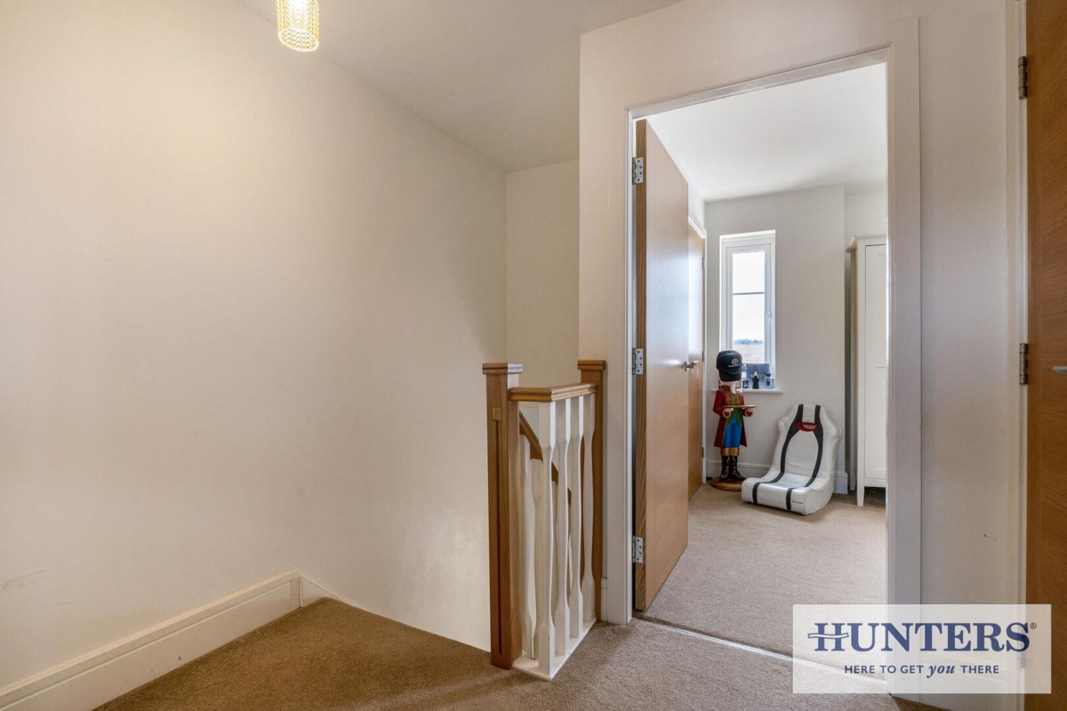 West Wood Close, Apperley Bridge, Bradford