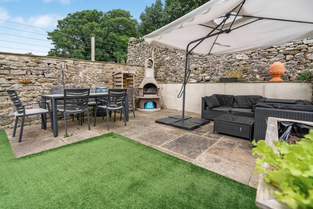 Hillcrest. Long Preston, Skipton