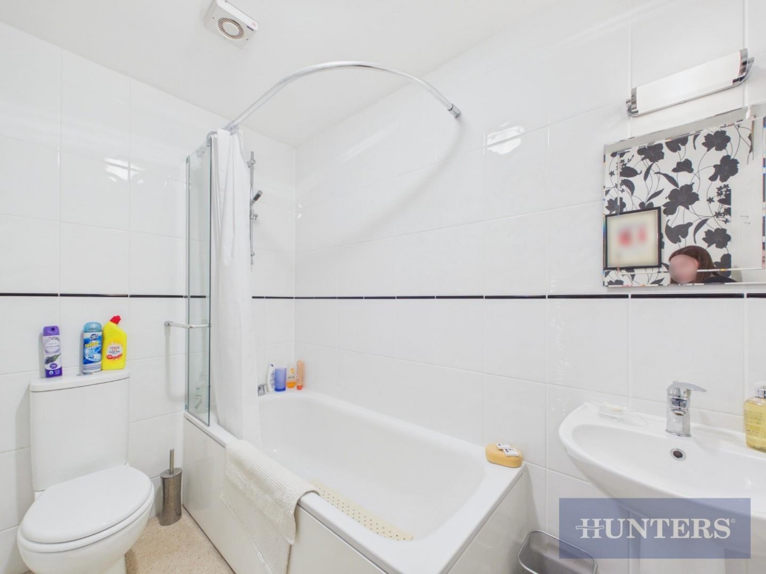 3 bedroom Flat for sale in Esplanade, Scarborough