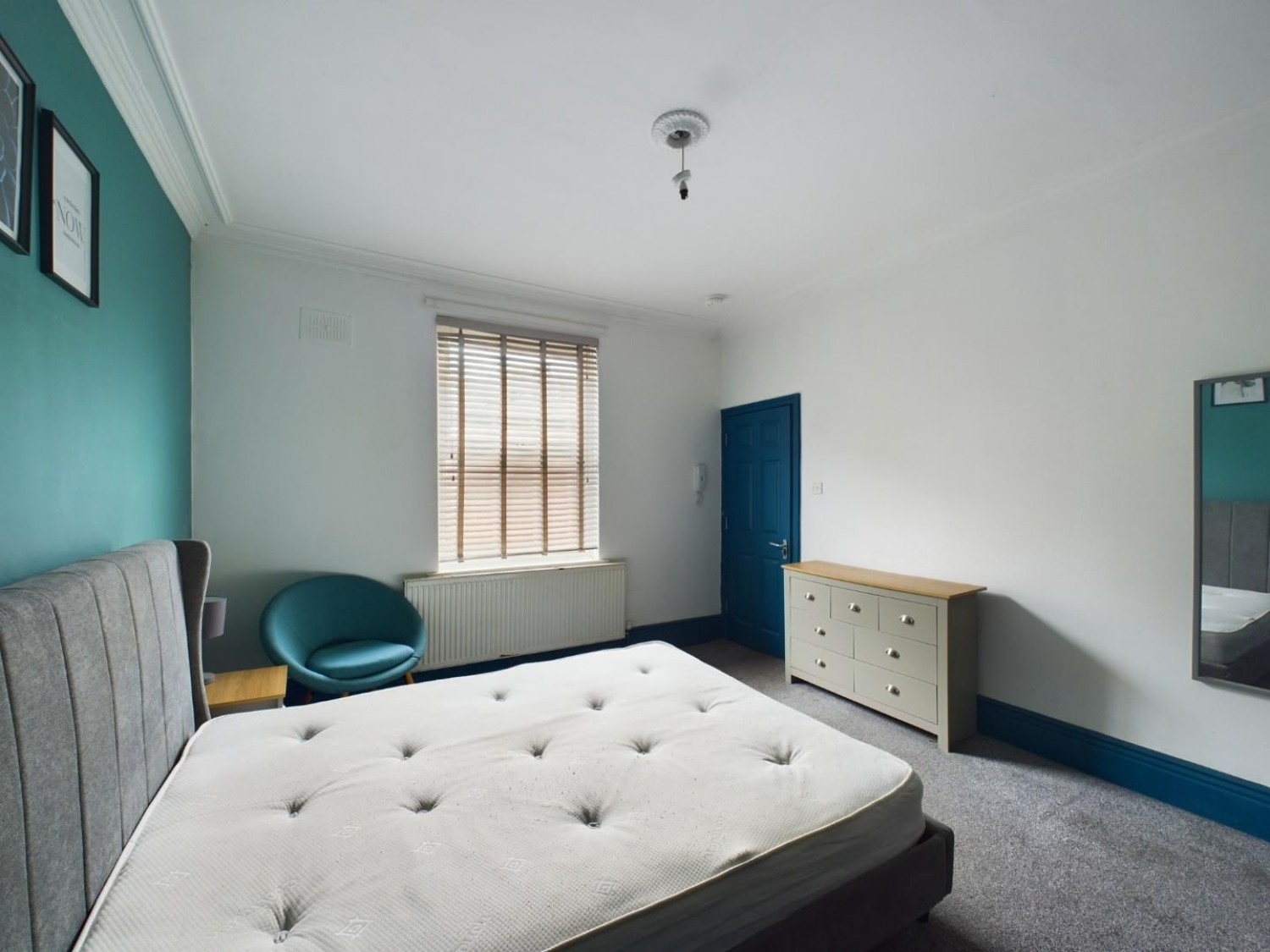4 bedroom House for sale in Maxwell Way, Pitsmoor, S4