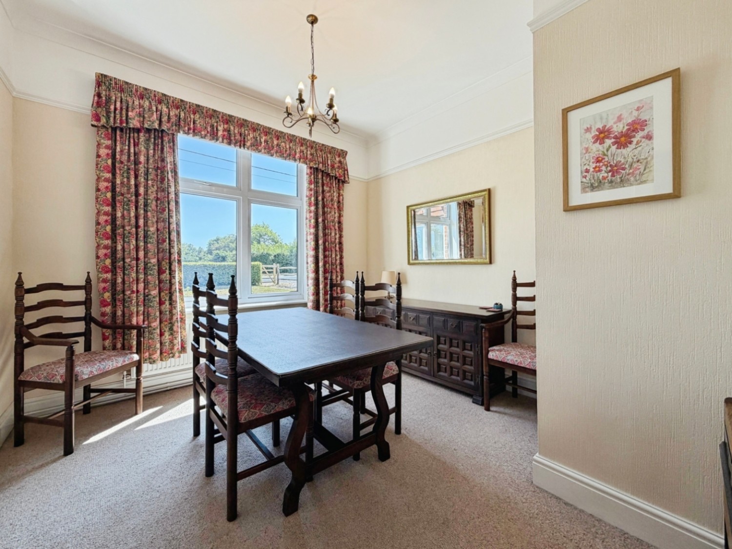 4 bedroom Bungalow for sale in BIDDENDEN ROAD, ST. MICHAELS