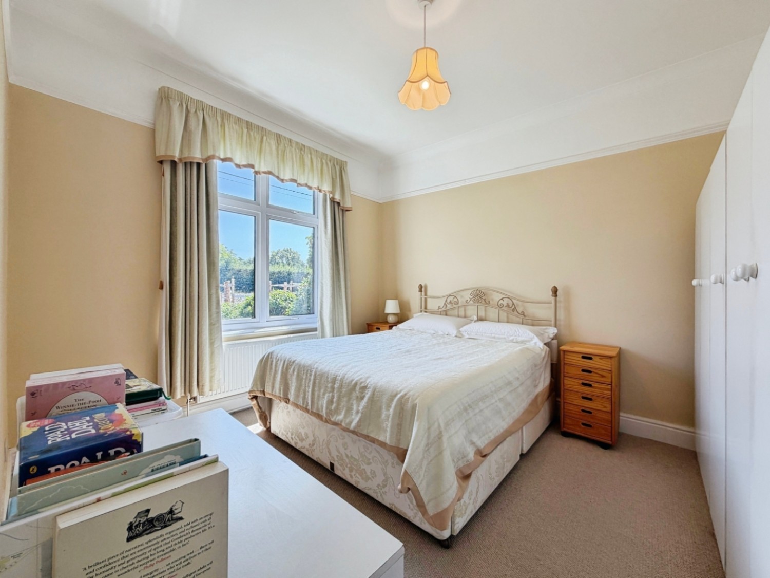 4 bedroom Bungalow for sale in BIDDENDEN ROAD, ST. MICHAELS