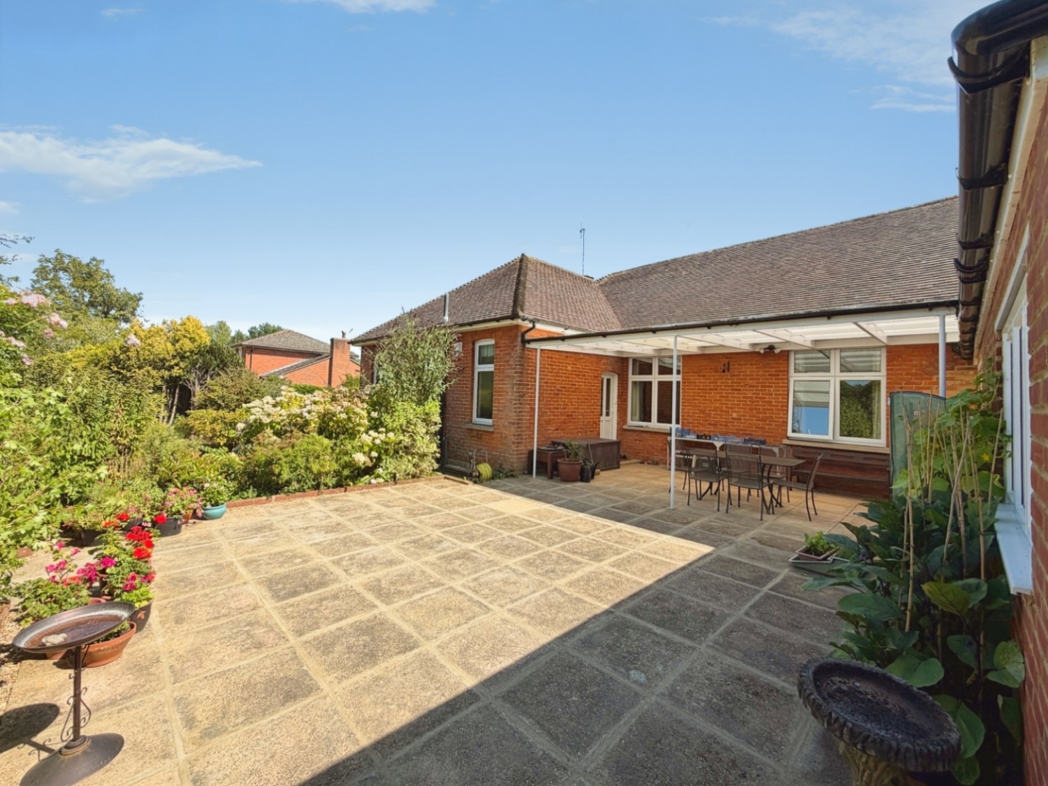 4 bedroom Bungalow for sale in BIDDENDEN ROAD, ST. MICHAELS