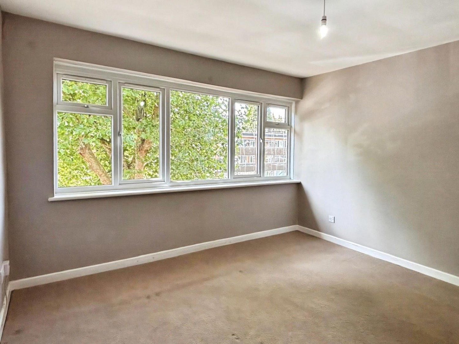2 bedroom Flat for sale in Garrard Gardens, Sutton Coldfield